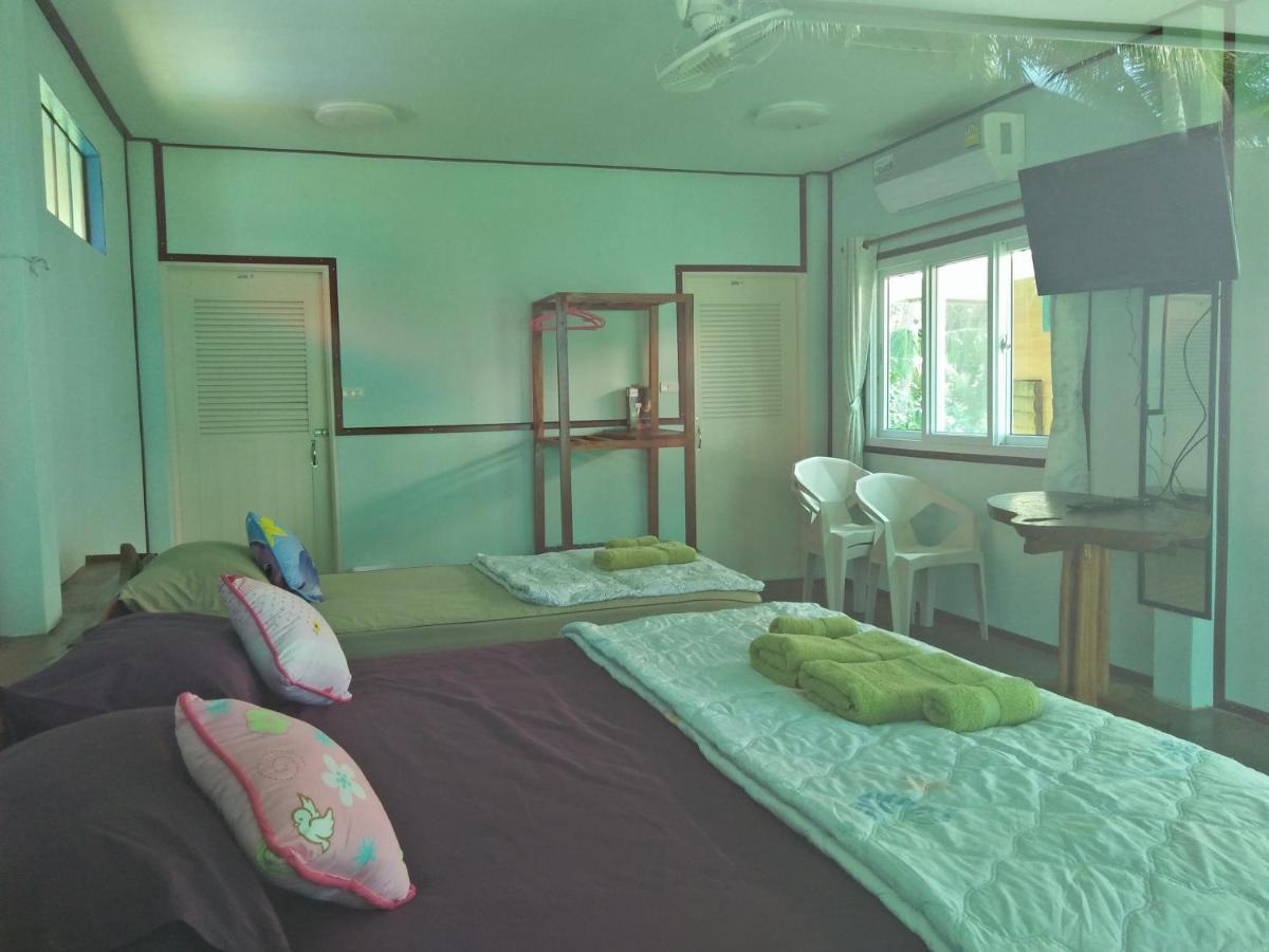 Happy Days Resort マーク島 エクステリア 写真