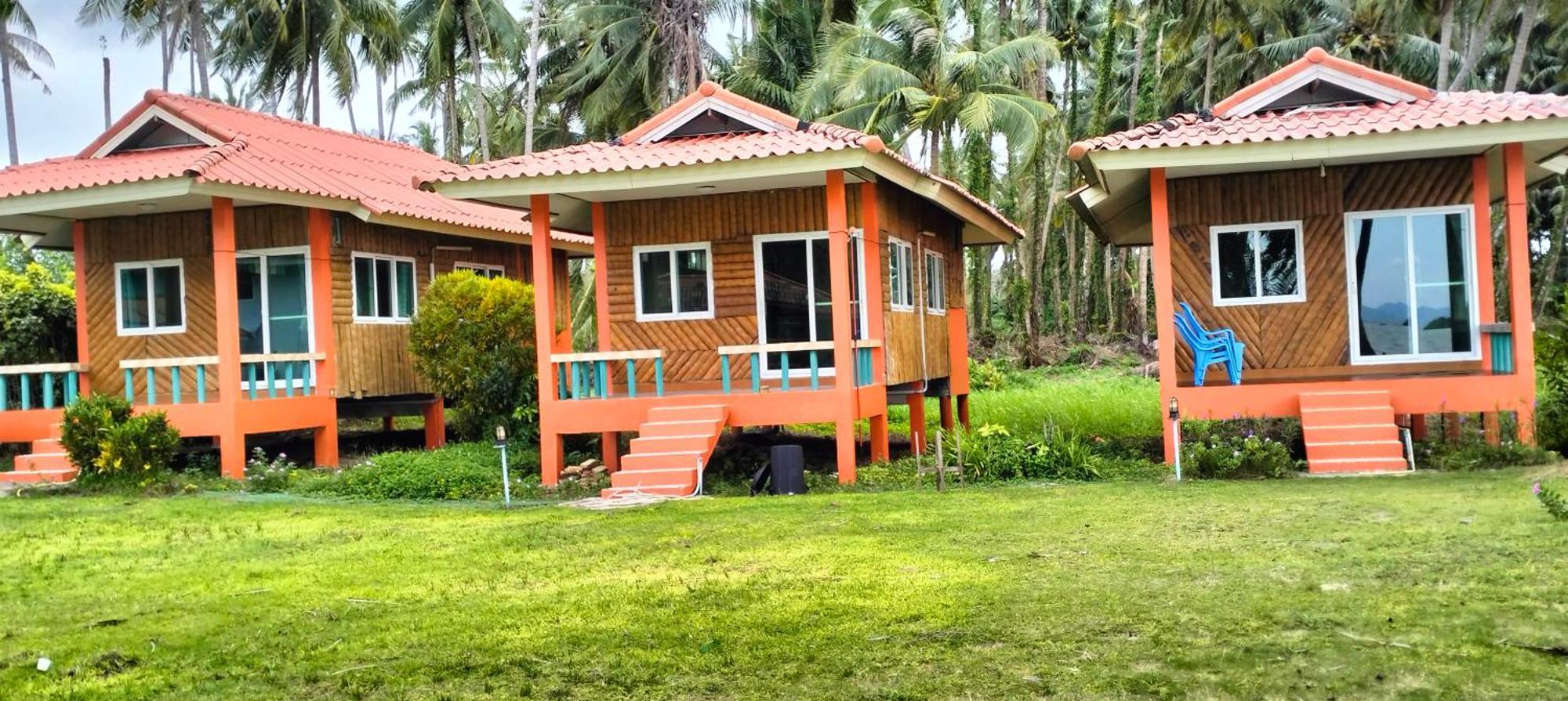 Happy Days Resort マーク島 エクステリア 写真
